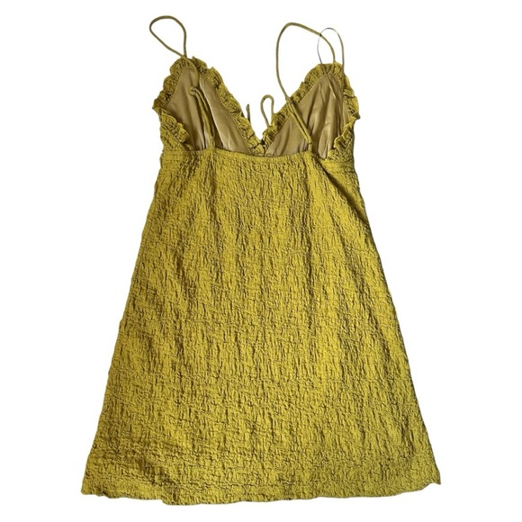 VICI “Kieran” textured mini dress – chartreuse, sleeveless, size M - Picture 2 of 7